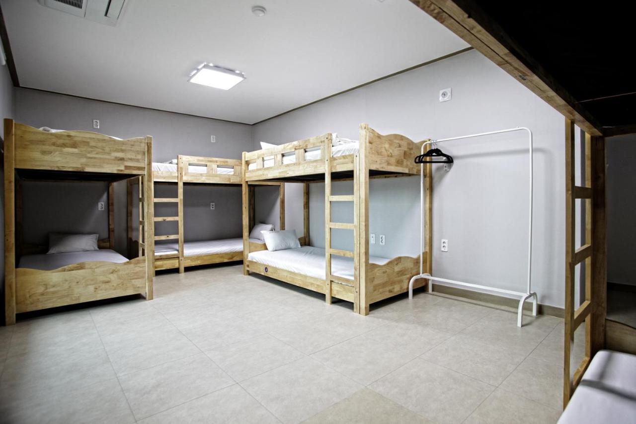 One Percent Hostel Jeonju Eksteriør bilde